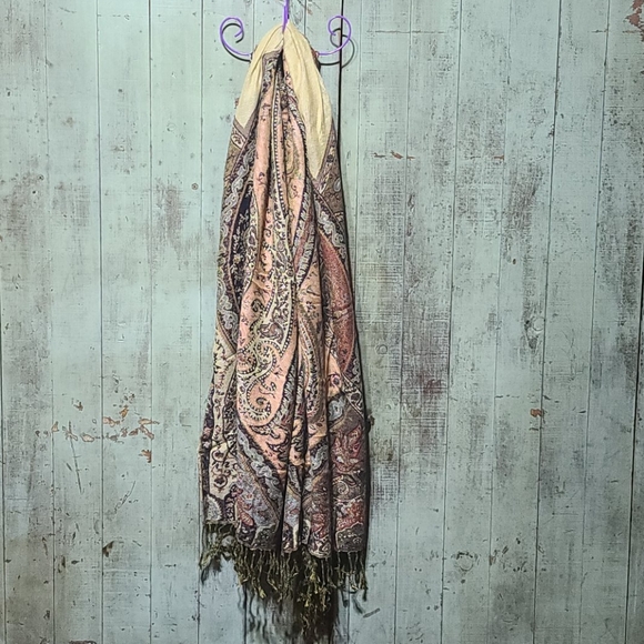 Bundle of 5 scarves - Picture 7 of 13